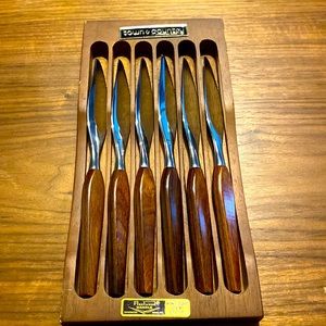 Mid-Century Modern Washington Forge Town & Country Dinner Knives.